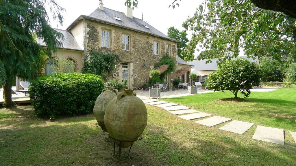 Les Demeures De Marie Bed and Breakfast Pacé Buitenkant foto